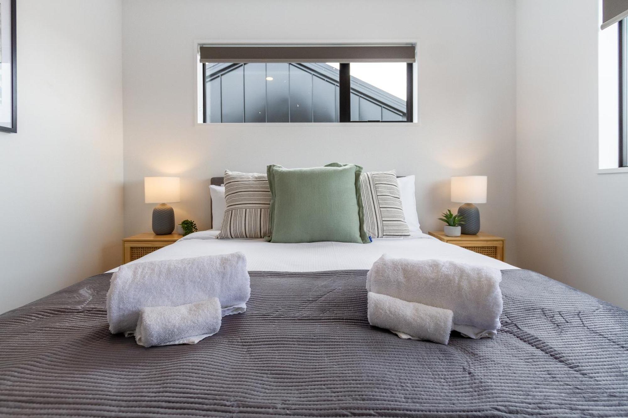 2Br Townhouse: Cosy, Close To City, Car Park Christchurch Exteriér fotografie