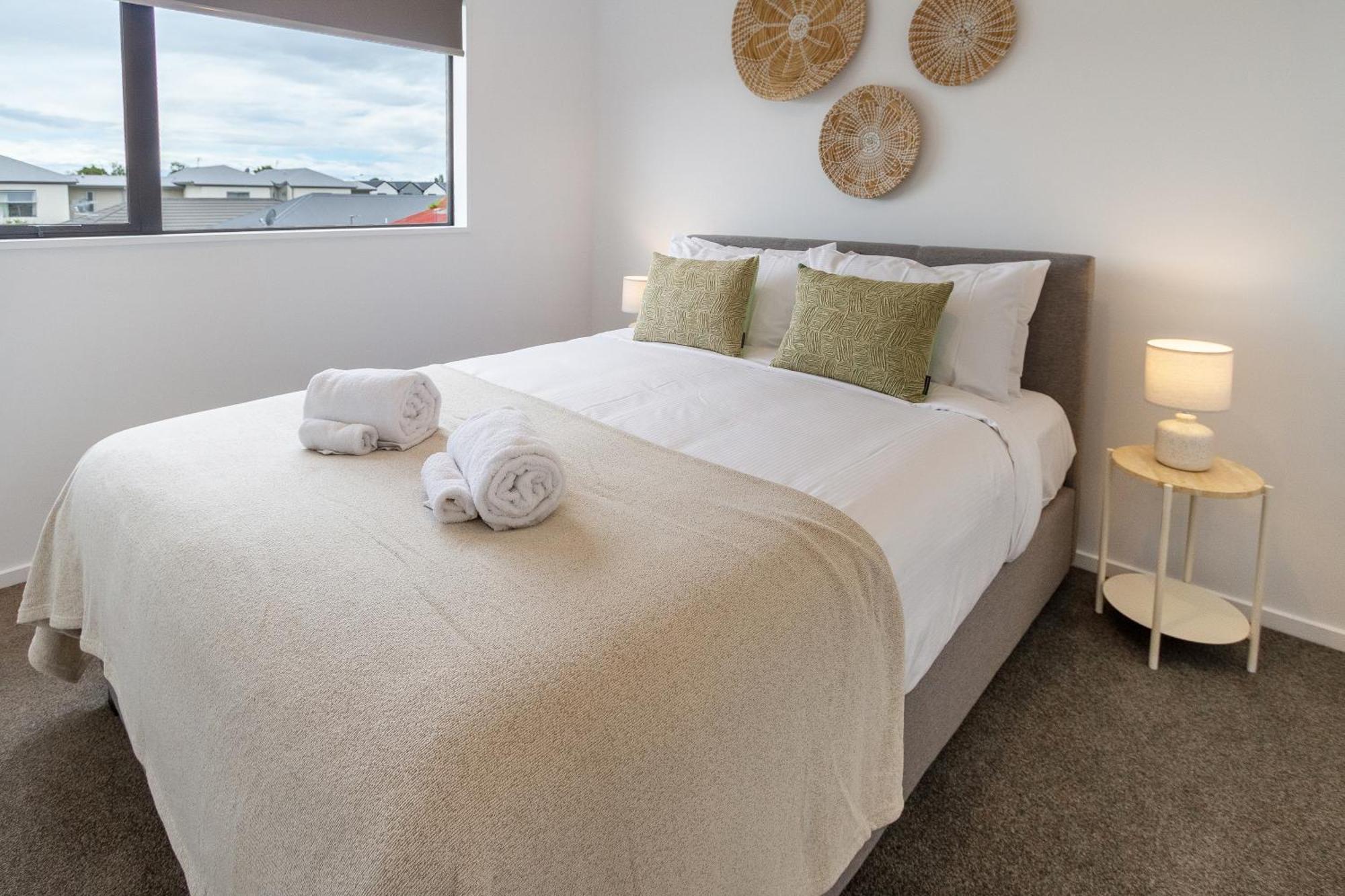 2Br Townhouse: Cosy, Close To City, Car Park Christchurch Exteriér fotografie