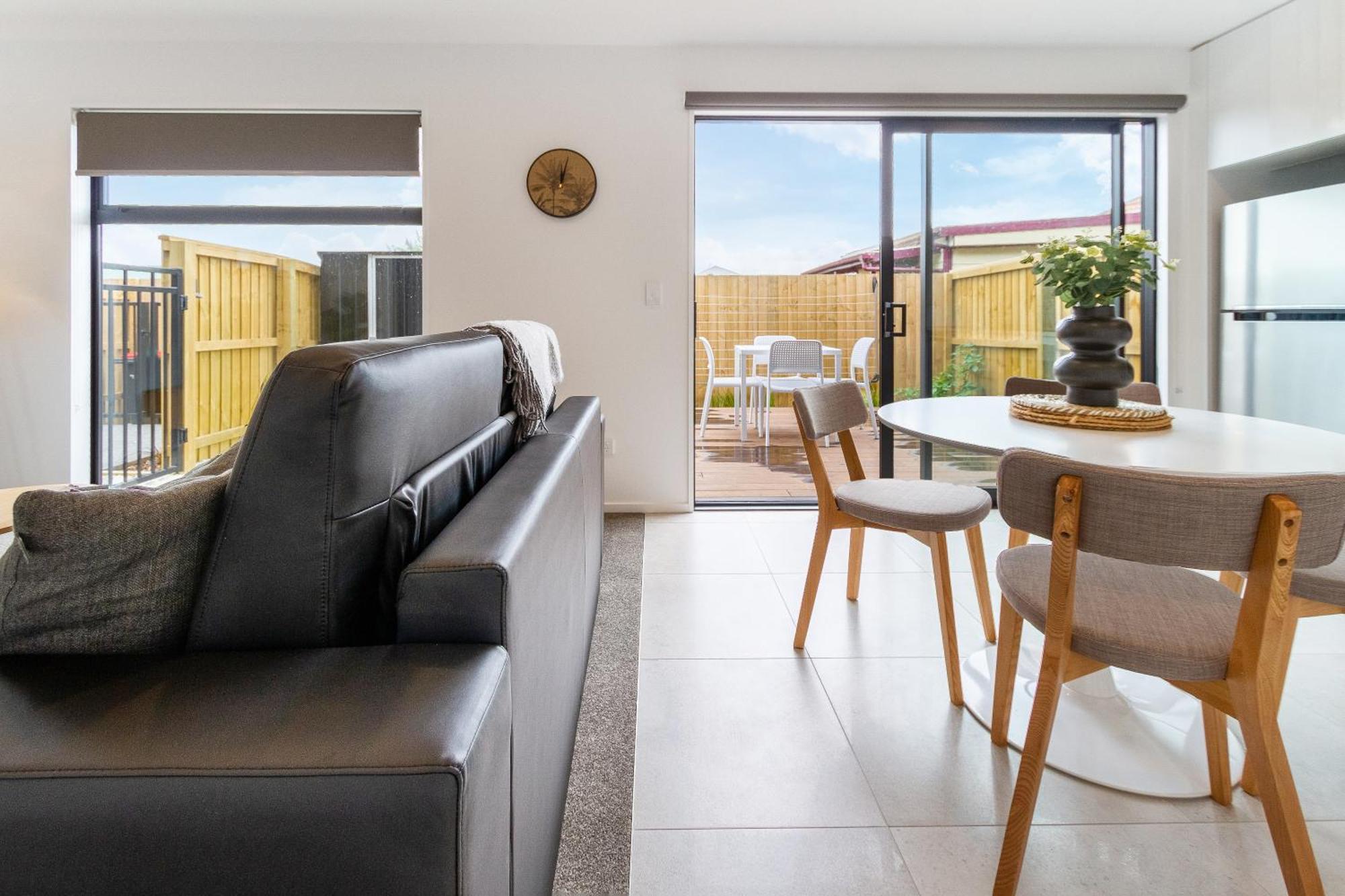 2Br Townhouse: Cosy, Close To City, Car Park Christchurch Exteriér fotografie